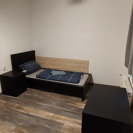 Monteurwohnungen In Apartment *