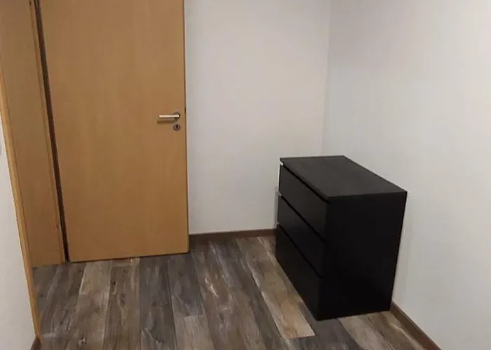 Monteurwohnungen In *